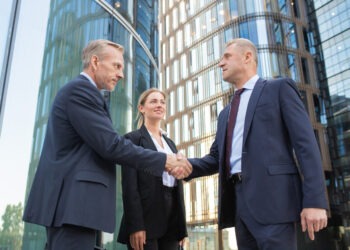 İnşaat Sözleşmelerinde, Eksik İş-Ayıplı İş Ayrımı