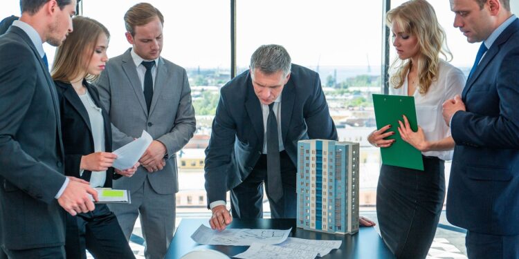 Dünya Depremle Nasıl Başa Çıkıyor?