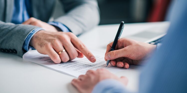 Gayrimenkul Ticareti ve Emlakçılık Sözleşmeleri