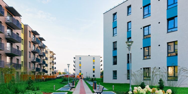 Site ve Apartman Aidatları: Kim Ne Ödemekle Yükümlü?