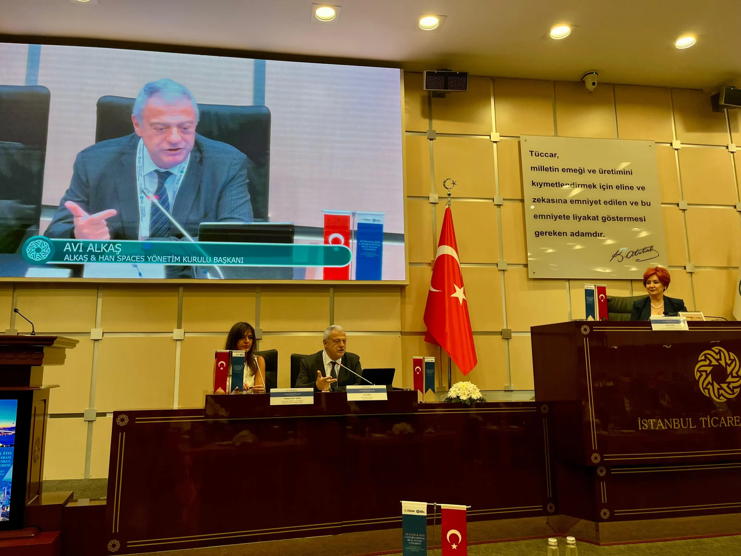 makbule yönel maya | avi alkaş | sühran aras | murat çolak | 1. Uluslararası Gayrimenkul Kongresi