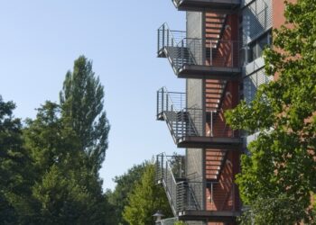 Apartmanlarda Yangın Merdiveni, Otopark, Çatı Gibi Ortak Alanların Kullanımı